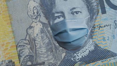 australian $10 note with coronavirus mask