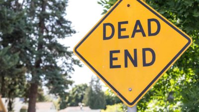 Street sign stating 'dead end' representing ASX dividend shares that go nowhere