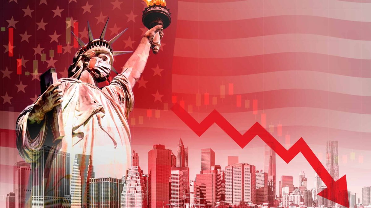 The statue of Liberty against a red chart with an arrow pointing down, indicating economic instability or recession in the US