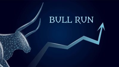 Bull with the word bull run and a rising arrow symbolising bullish.