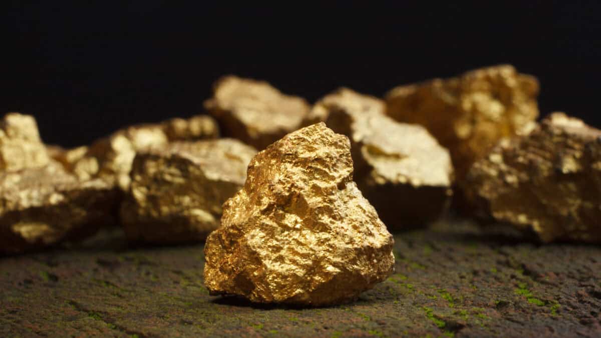 Gold rocks.