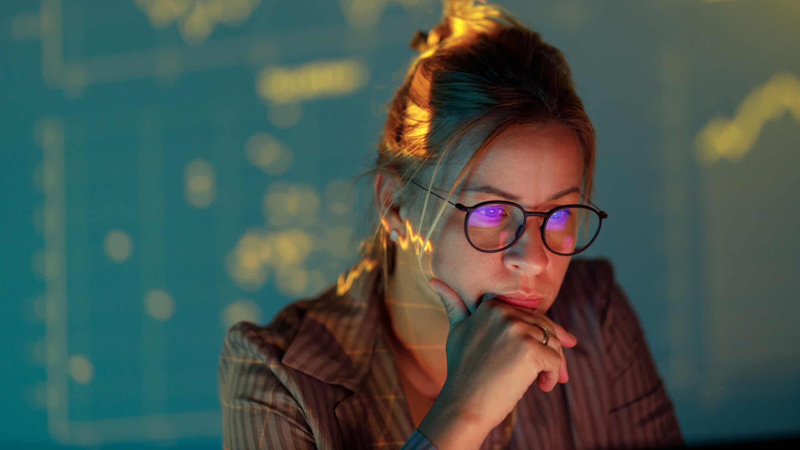 Woman analysing data.